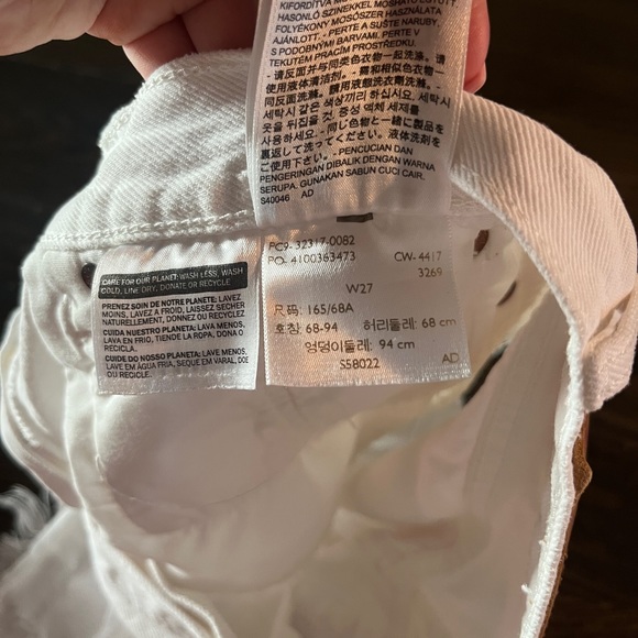 White Levi 501 shorts - Picture 5 of 6